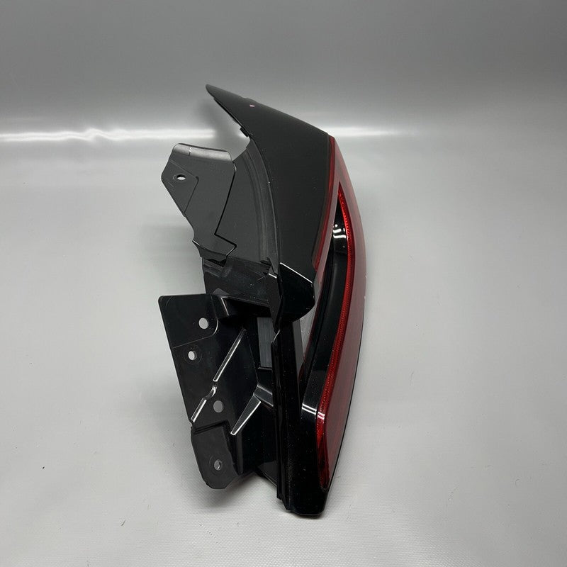 84201-CC021 TOYOTA GR86 TAIL LIGHT RIGHT PASSENGER 2022 2023 2024 OEM 84201-CC021