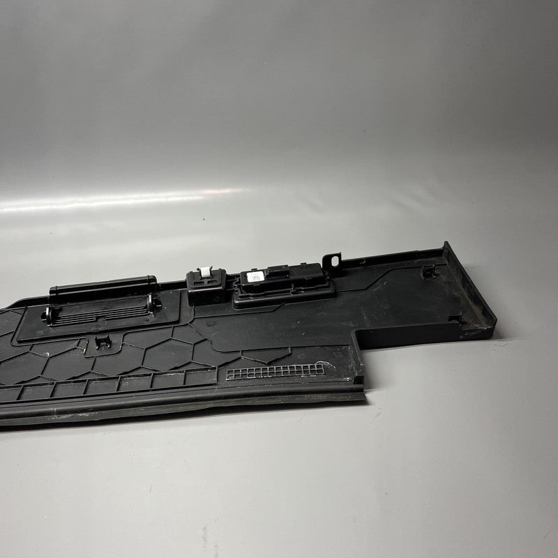 1741538-00-C TESLA CYBERTRUCK BEDSIDE SAIL APPLIQUE LEFT 2023 2024 OEM 1741538-00-C