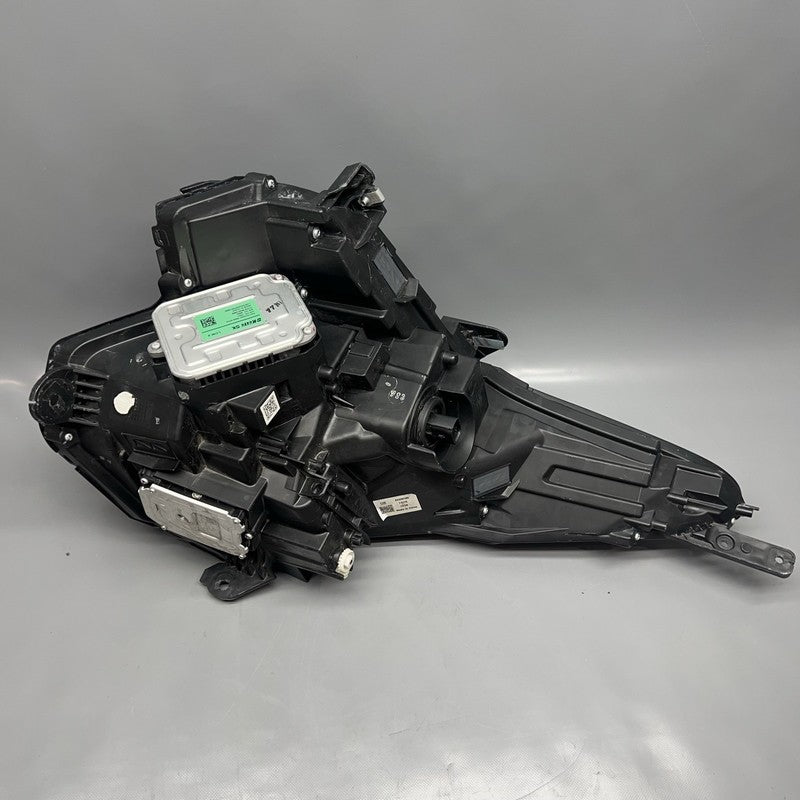 84338105 CADILAC XTS HEADLIGHT LEFT DRIVER 2018 2019 OEM 84338105 FOR PARTS