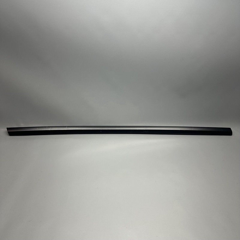 1080684-01-i TESLA MODEL 3 DOOR WINDOW MOLDING RIGHT FRONT 2017 18 19 20 21 2022 1080684-01-i