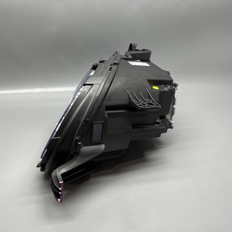 36A941006H BENTLEY BENTAYGA HEADLIGHT RIGHT PASSENGER 36A941006H LED 2017 2018 2019 OEM