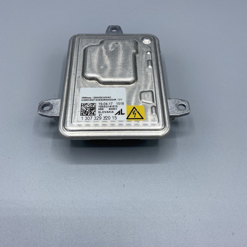 MASERATI GHIBLI HEADLIGHT XENON BALLAST 10EEG141015 2014 2015 2016 201
