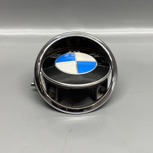 7273659-006 BMW M6 TRUNK LID RELEASE SWITCH BOTTOM 7273659-006 2012 13 14 15 16 17 2018 OEM