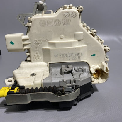 8j1837015d AUDI A6 A7 Q7 DOOR LATCH LOCK LEFT DRIVER FRONT 8J1837015D 2017 2018 OEM