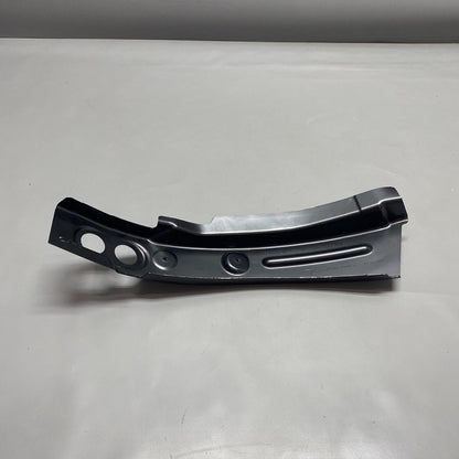 95B803136AY PORSCHE MACAN A-PILLAR FENDER FRONT PLATE 95B803136AY 2016 17 18 19 20 21 2022 