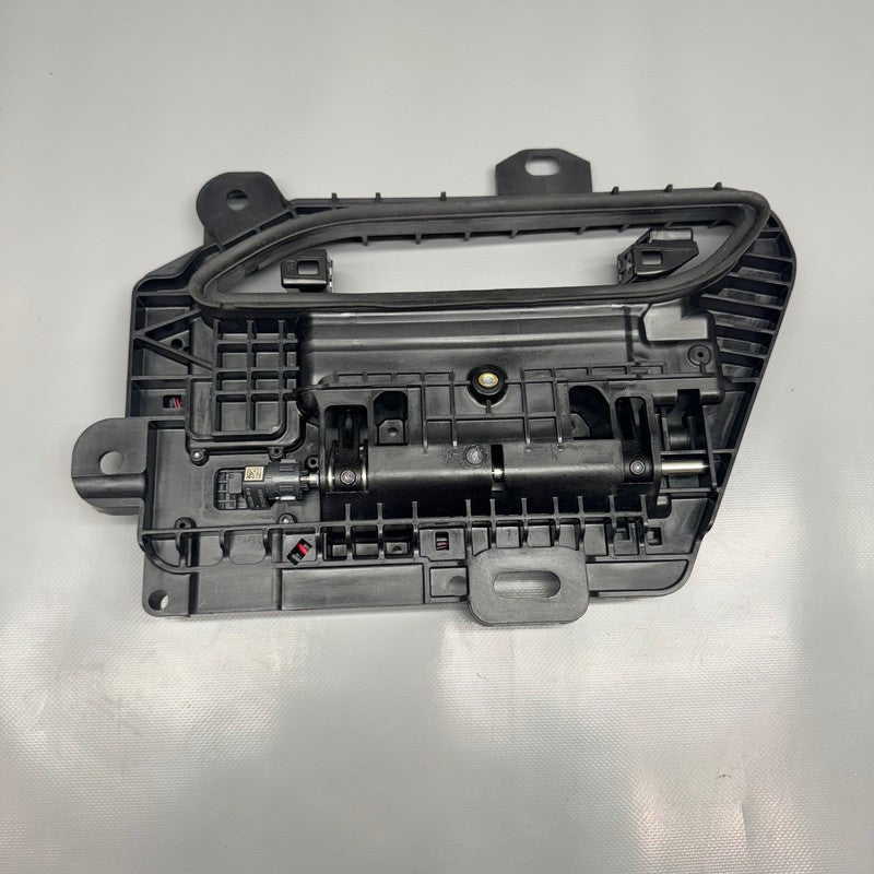 TESLA MODEL S DOOR HANDLE LEFT FRONT GEN2 2017 2018 2019 1046121-00-G