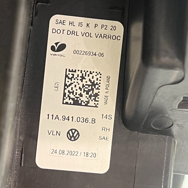 11A941036B VOLKSWAGEN ID4 HEADLIGHT RIGHT PASSENGER 2020 2021 2022 2023 LED OEM 11A941036B