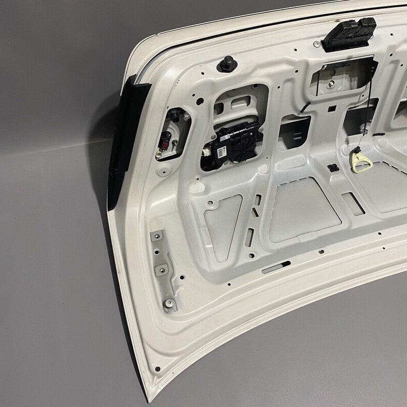 F01 BMW 750 TRUNK LID F01 740 M-SPORT 2013 2014 2015 WHITE OEM 