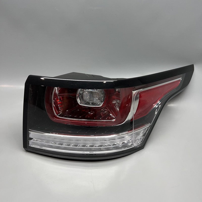 LR061588 RANGE ROVER SPORT TAIL LIGHT RIGHT PASSENGER 2014 2015 2016 2017 OEM LR061588