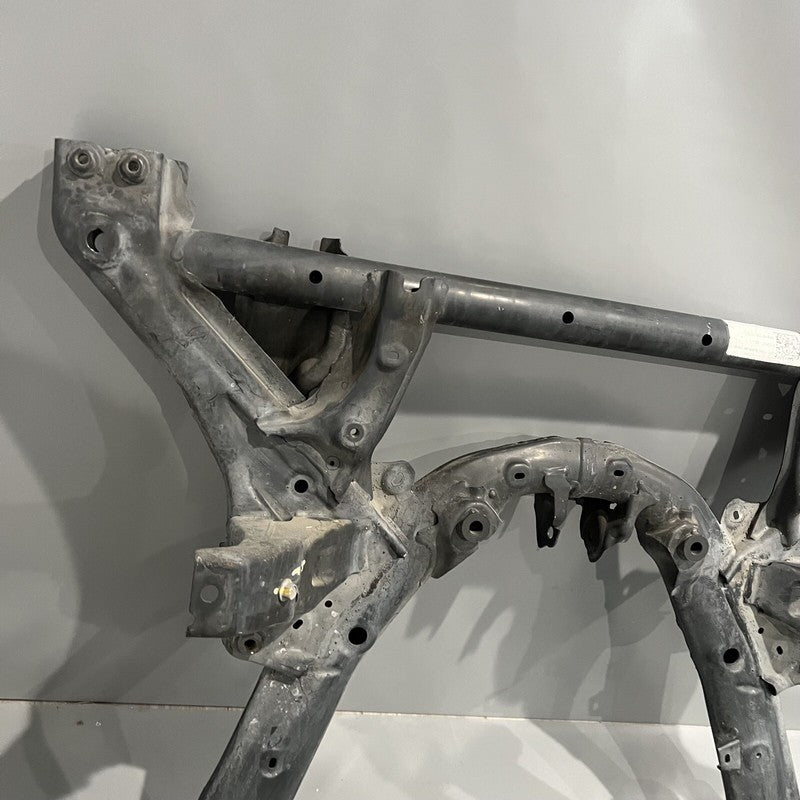 1044521-00-H TESLA MODEL 3 CROSSMEMBER FRONT SUBFRAME 2017 2018 2019 OEM 1044521-00-H