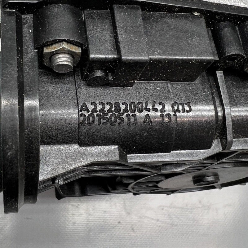 A2228200442 MERCEDES BENZ S550 TRUNK LID POWER OPENER MOTOR 2014 15 16 17 18 19 2020 OEM