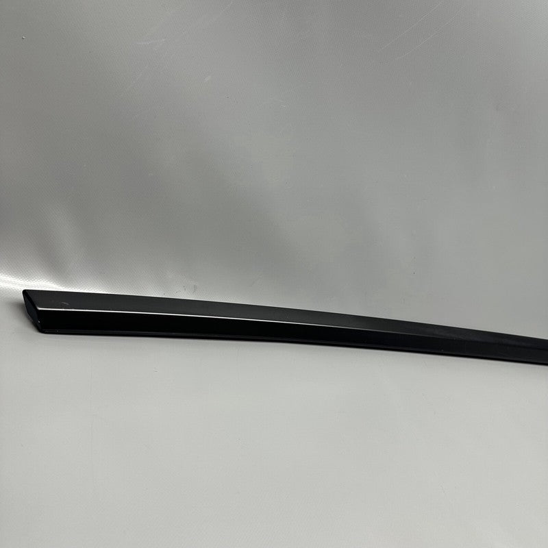 1495712-00-C TESLA MODEL Y DOOR WINDOW MOLDING LEFT REAR 2020 2021 2022 OEM 1495712-00-C
