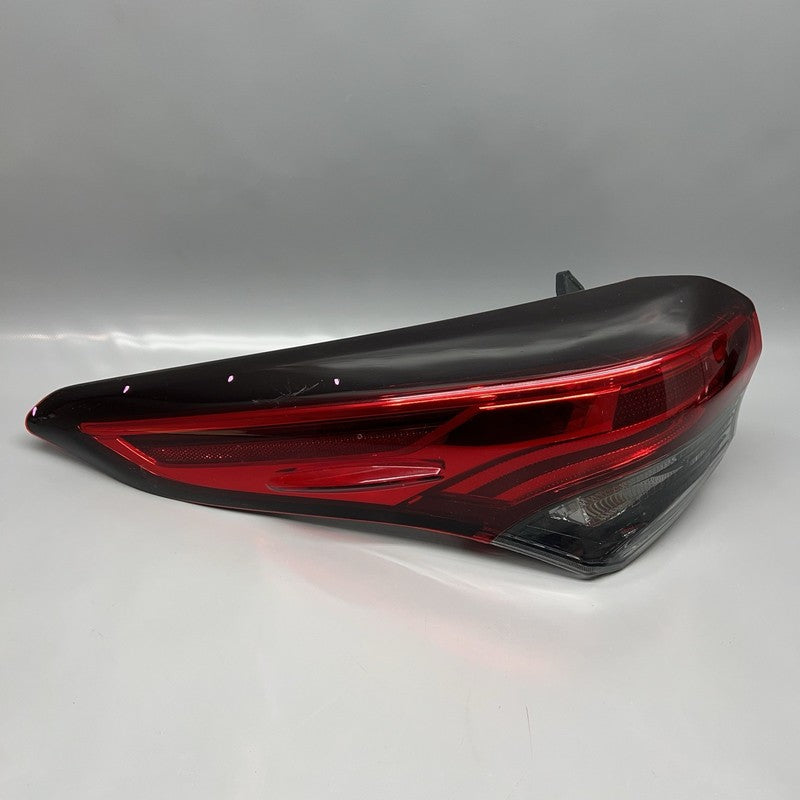 TOYOTA HIGHLANDER TAIL LIGHT LEFT DRIVER 2020 2021 2022 OEM 