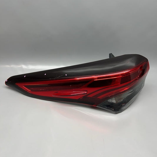 TOYOTA HIGHLANDER TAIL LIGHT LEFT DRIVER 2020 2021 2022 OEM 