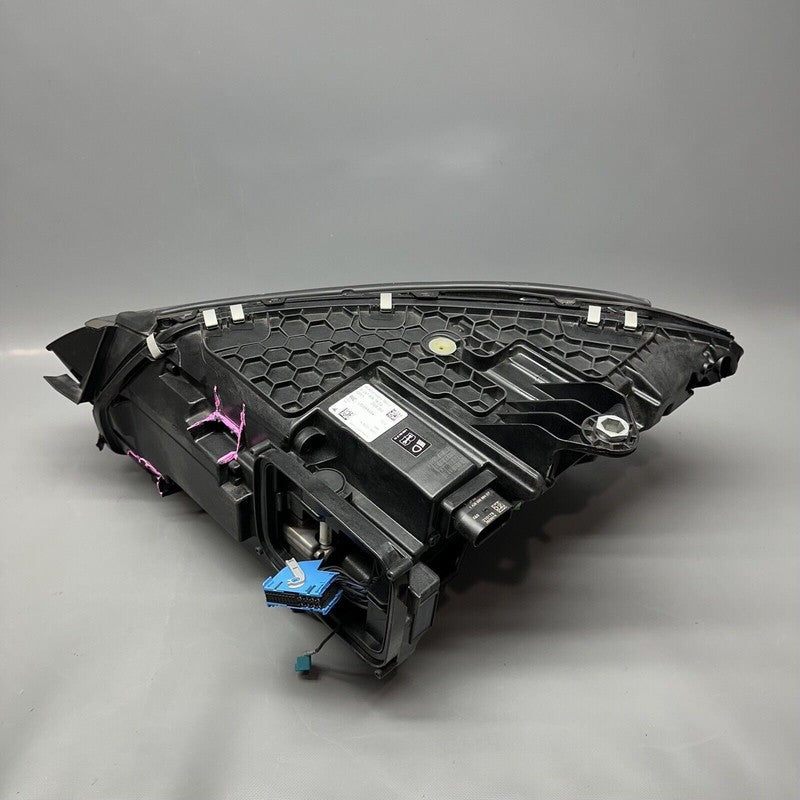 A2979067803 MERCEDES BENZ EQS450 HEADLIGHT RIGHT SIDE EQS580 2022 2023 2024 DIGITAL LED OEM 