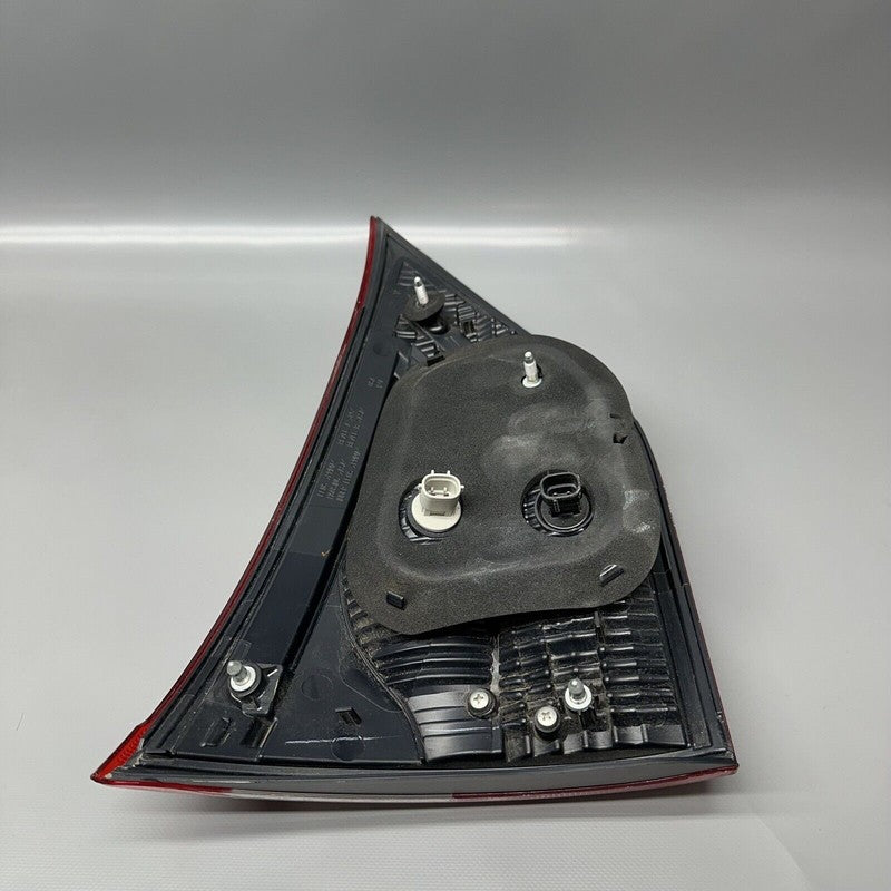 TOYOTA SIENNA TAIL LIGHT INNER GATE RIGHT 2015 2016 2017 2018 2019 OEM