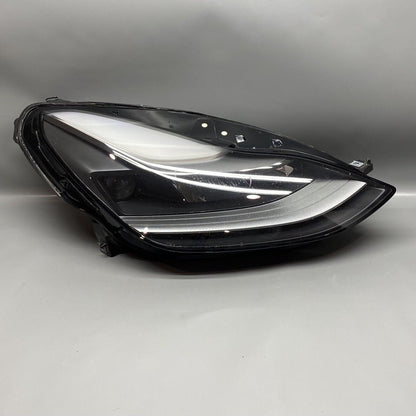 1077371-00-L TESLA MODEL 3 Y HEADLIGHT RIGHT PASSENGER LED 2021 2022 2023 OEM 1514953-00-C