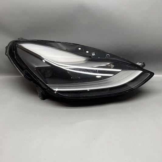 1077371-00-L TESLA MODEL 3 Y HEADLIGHT RIGHT PASSENGER LED 2021 2022 2023 OEM 1514953-00-C