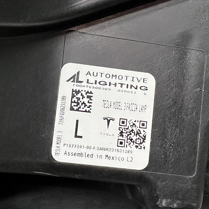1077391-00-F TESLA MODEL 3 FOG LIGHT LEFT DRIVER 2017 18 19 20 21 22 2023 OEM 1077391-00-F