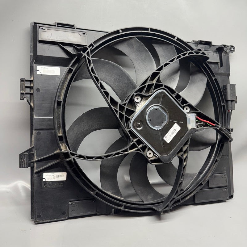 8625440 BMW 228I RADIATOR FAN 335I 435I 2016 2017 2018 2019 2020 OEM 8625440