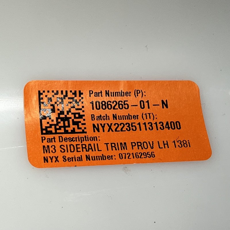 1086265-01-N TESLA MODEL3 SIDE RAIL TRIM COVER LEFT 2017 2018 2019 2020 OEM 1086265-01-N