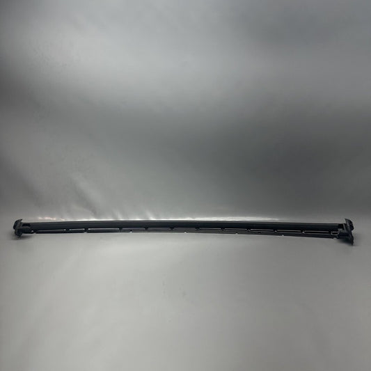 1072080-B0-D TESLA MODEL X DOOR SEAL BRACKET RIGHT REAR 2016 2017 18 19 2020 OEM 1072080-B0-D