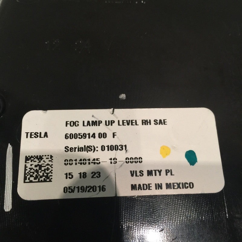 600591400F TESLA MODEL S RIGHT SIDE FOG LIGHT 2012 2013 2014 2015 600591400F OEM