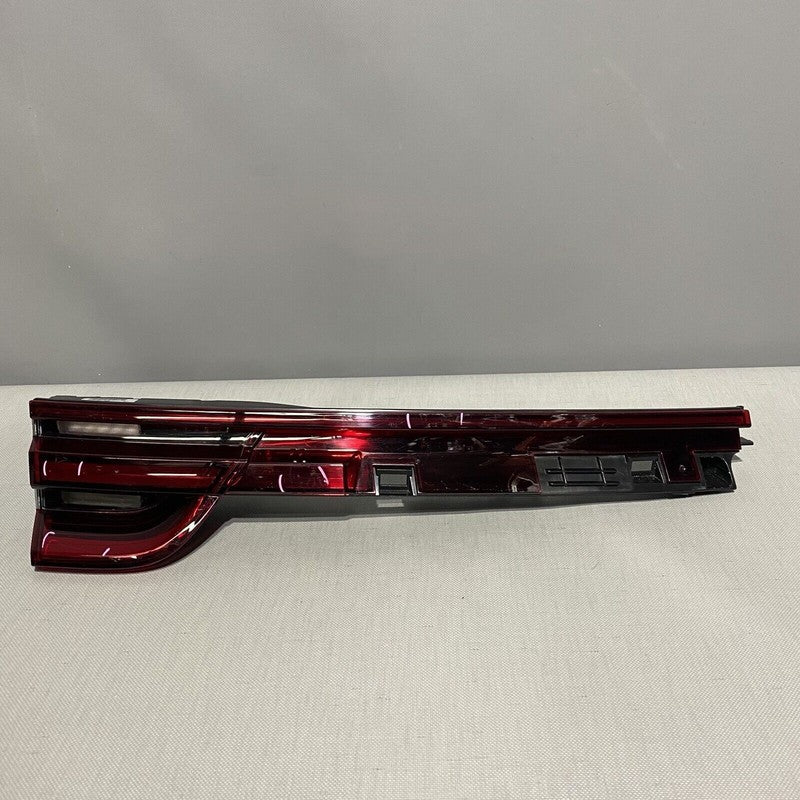 971945207E PORSCHE PANAMERA TURBO TAIL LIGHT LEFT INNER 971945207E LED 2017 2018 2019 2020