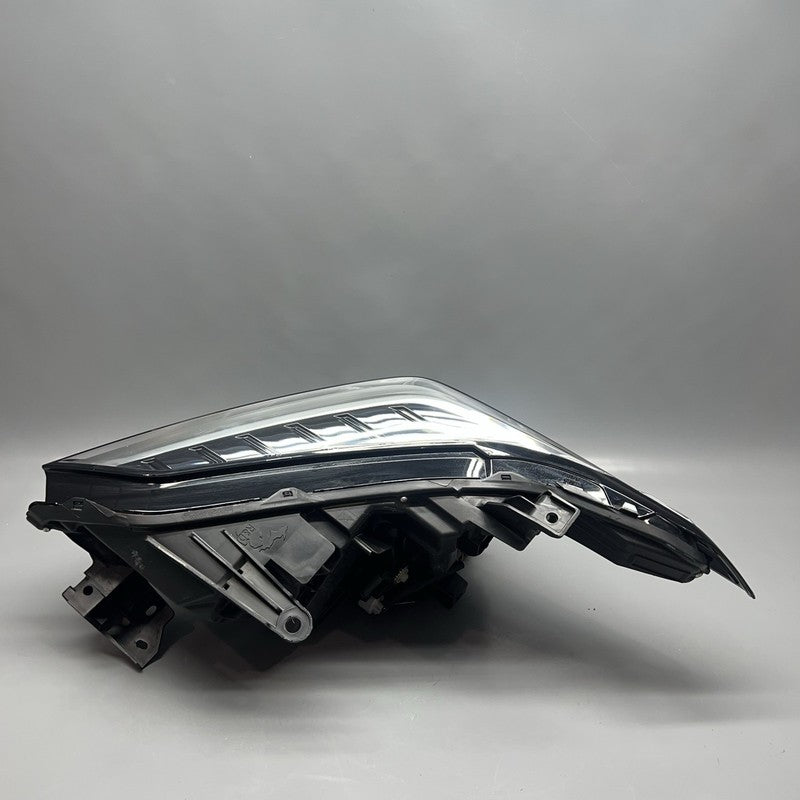 TOYOTA TUNDRA HEADLIGHT RIGHT PASSENGER 2022 2023 2024 LED OEM 