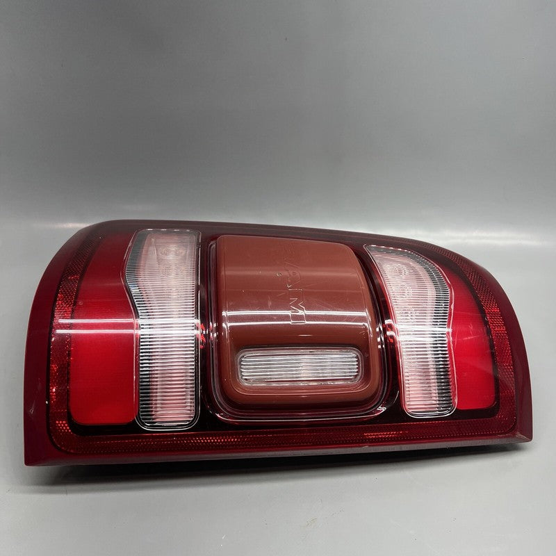 68262531AG DODGE RAM 1500 TAIL LIGHT LEFT DRIVER 2019 2020 2021 OEM 68262531AG