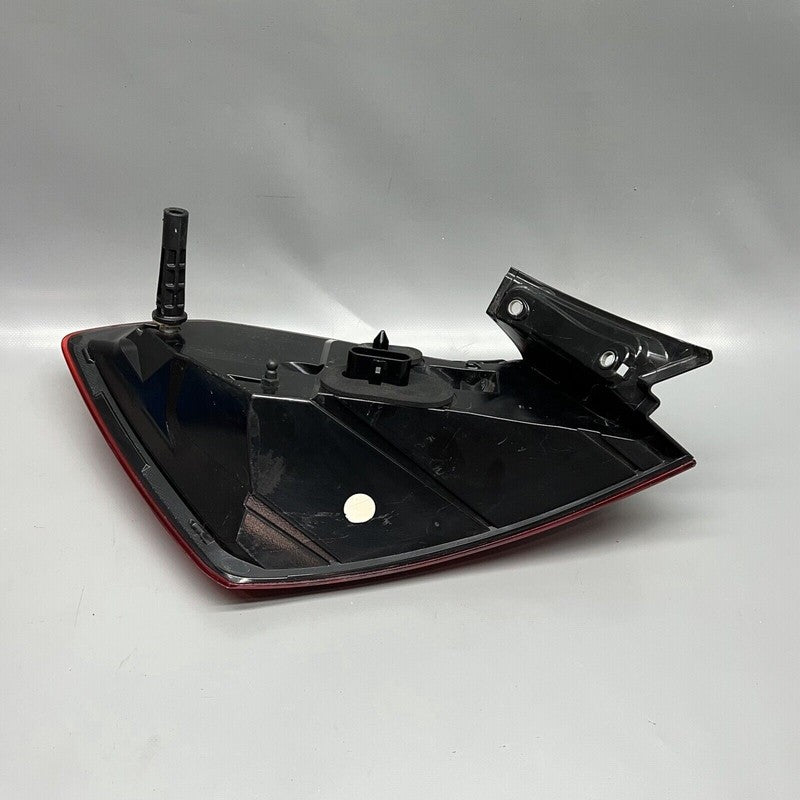 6700084810 MASERATI GHIBLI TAIL LIGHT RIGHT PASSENGER 2014 15 16 17 2018 LED OEM 6700084810