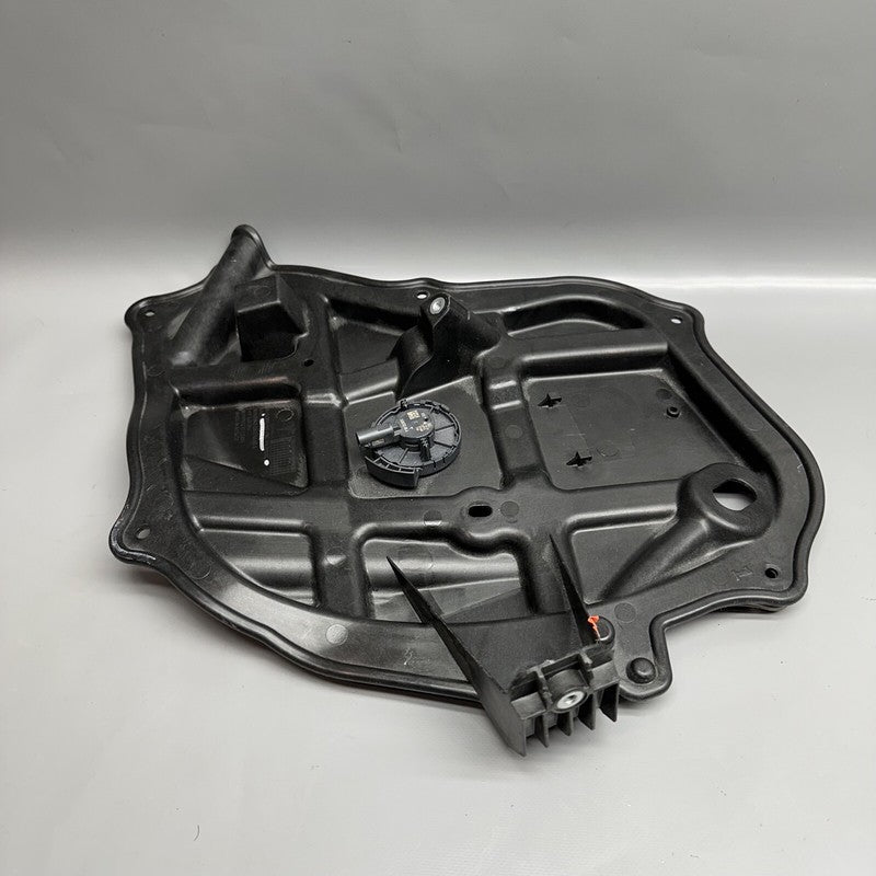 1584746-00-A TESLA MODEL S DOOR CLOSEOUT PANEL RIGHT FRONT 2021 2022 2023 OEM 1584746-00-A