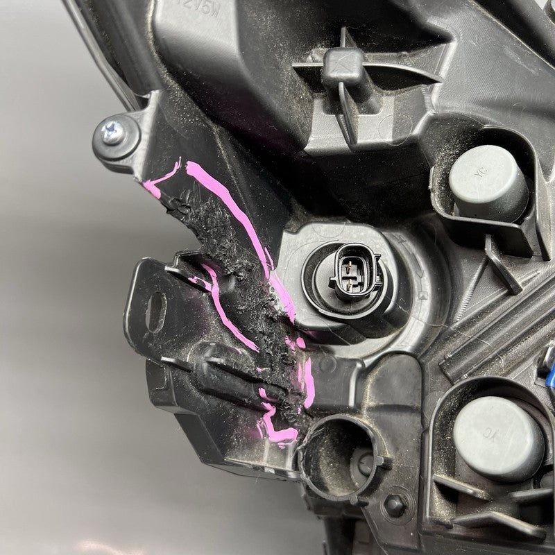 81150-12L00 TOYOTA COROLLA HEADLIGHT LEFT DRIVER 2020 2021 2022 LED OEM 81150-12L00