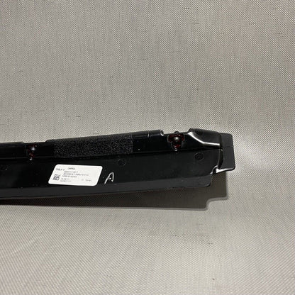 6005917-00F TESLA MODEL S REAR 3RD BRAKE LIGHT LED 6005917-00F 2016 2017 2018 2019 2020 OEM