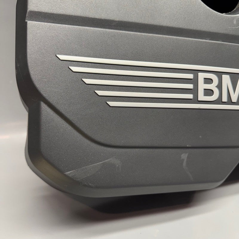 BMW X4 M40I TOP ENGINE COVER 2020 2021 2022 2023 2024 OEM 8676205
