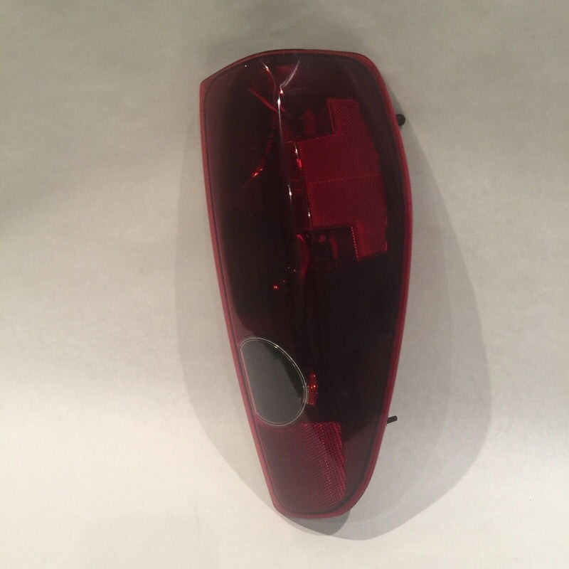 25821849 CHEVROLET COLORADO TAIL LIGHT RIGHT 2004 2005 2006 2007 2008 2009 2010 2011 2012