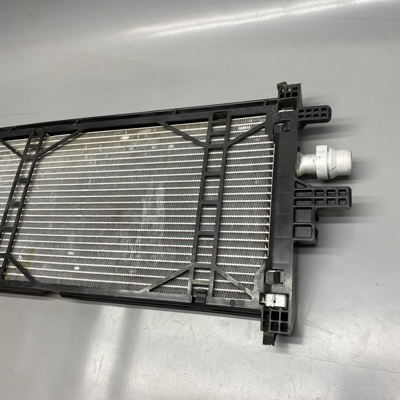 1077082-00-C TESLA MODEL 3 COOLING RADIATOR 1077082-00-C 2017 2018 2019 2020 OEM