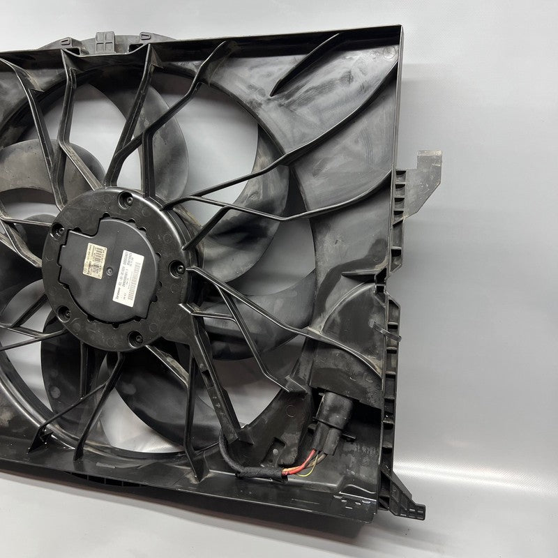 MERCEDES BENZ S550 RADIATOR COOLING FAN 2010 2011 2012 2013  OEM A2215