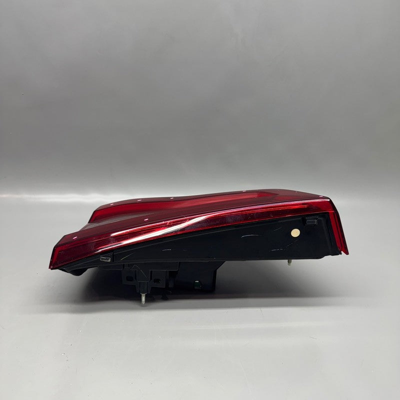 BMW X3M TAIL LIGHT INNER RIGHT PASSENGER 2018 2019 2020 2021 OEM 89853