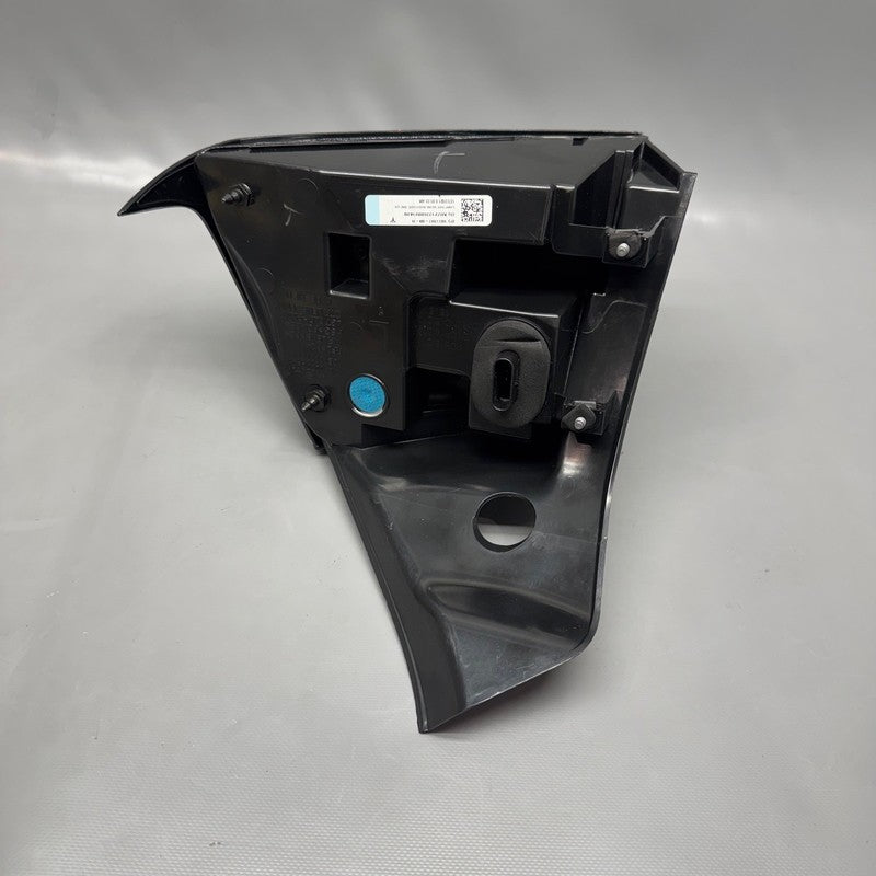 TESLA MODEL 3 TAIL LIGHT LEFT DRIVER 2017-2019 2020 2021 2022 2023 3 P