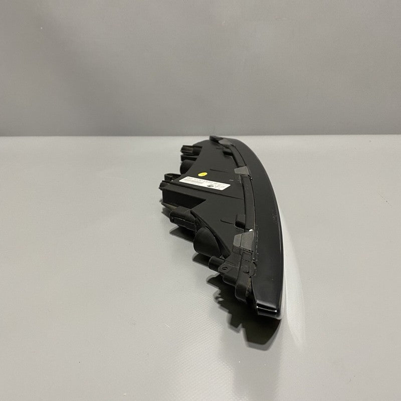 PORSCHE MACAN S FOG LIGHT LEFT DRIVER 95B941181A LED OEM 2016 2017 201