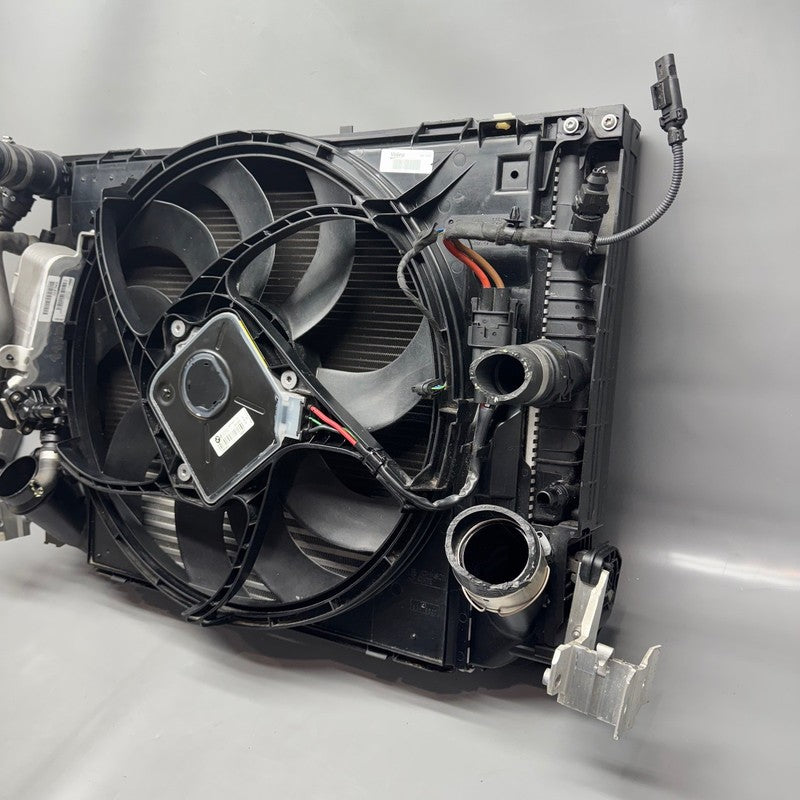 BMW 328I 340 430 RADIATOR 2016 2017 2018 2019 2020 OEM 8641947