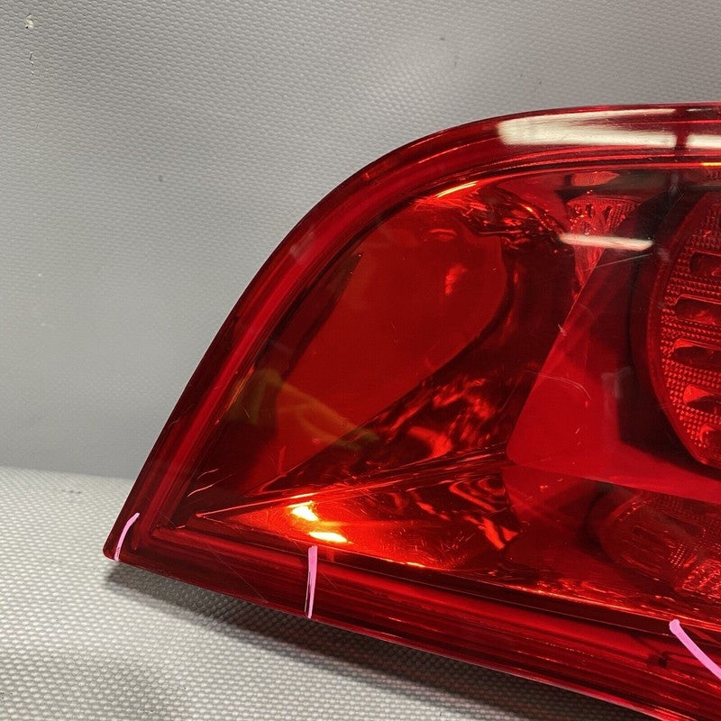 AUDI Q7 TAIL LIGHT RIGHT PASSENGER 4L0945094A 2007 2008 2009 OEM