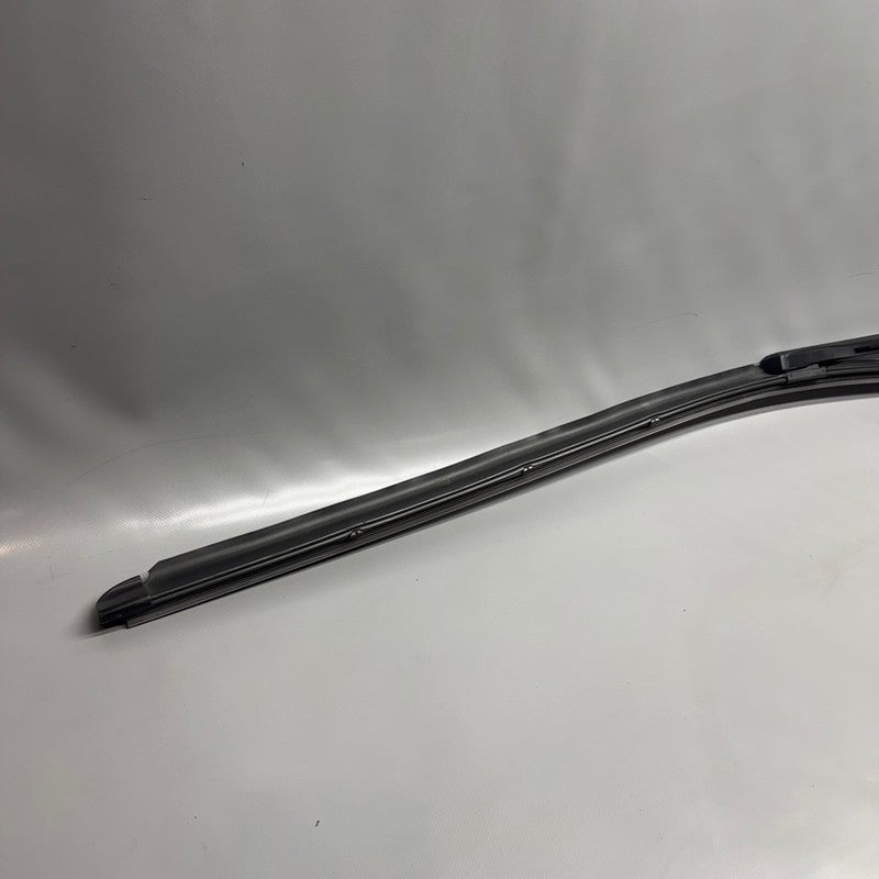 TESLA CYBERTRUCK WINDSHIELD WIPER 2024 2025 OEM 1853255-98-D