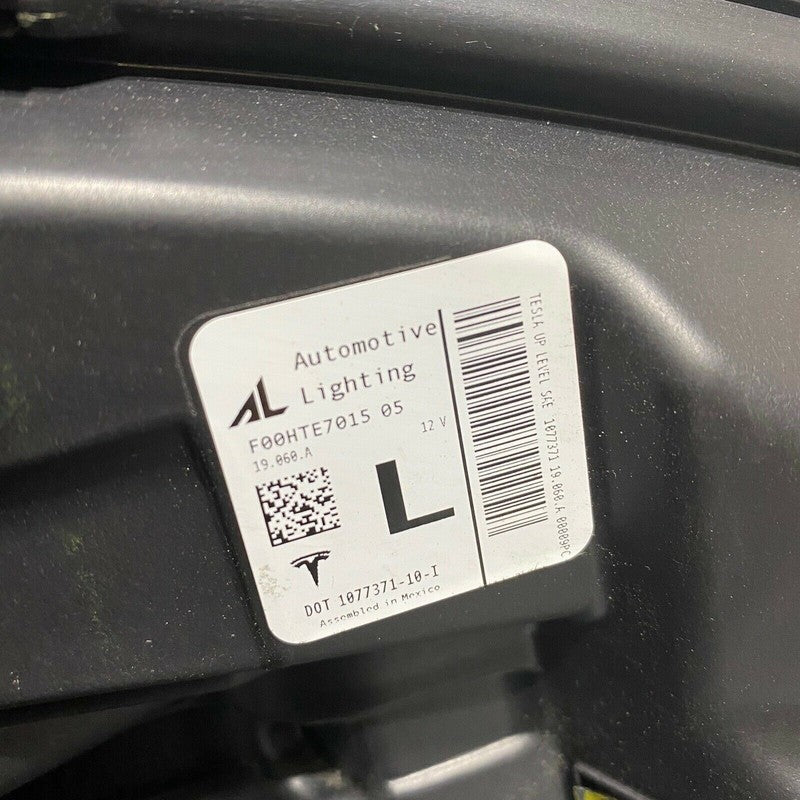 1077371-10-I TESLA MODEL 3 HEADLIGHT LEFT DRIVER 2017 2018 2019 2020 LED OEM