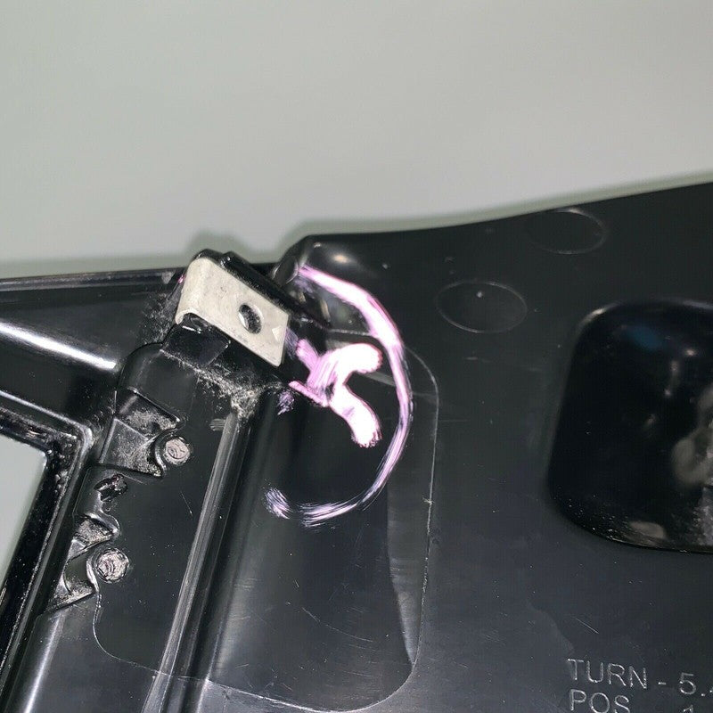 1034333-00-A TESLA MODEL X TAIL LIGHT RIGHT PASSENGER SIDE 2015 2016 2017 2018 2019 OEM