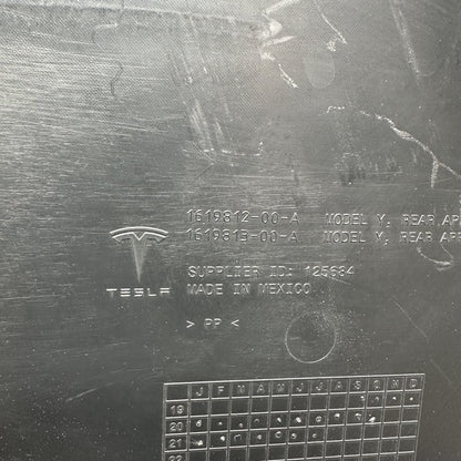1619812-00-A TESLA MODEL Y WINDSHIELD COWL PANEL SHIELD 2020 2021 2022 2023 OEM 1619812-00-A