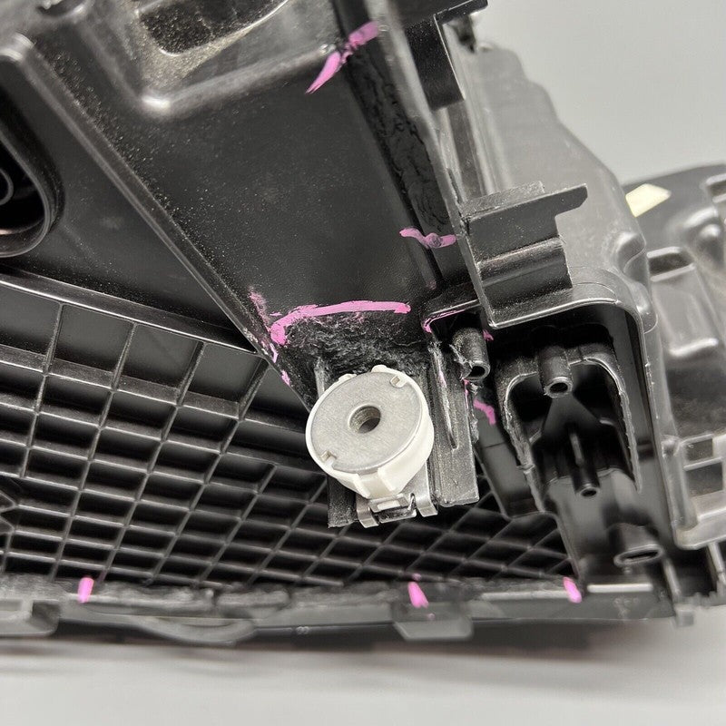 8082659-06 BMW 530 HEADLIGHT LEFT DRIVER 550 M5 LED 2021 2022 OEM 8082659-06