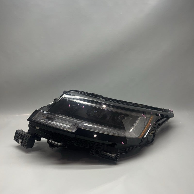 M8E2-13W030-CM RANGE ROVER HSE HEADLIGHT LEFT DRIVER 2023 2024 2025 DUEL PROJECTOR OEM