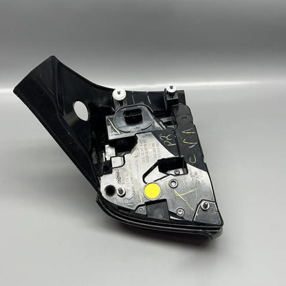 1502087-00-D TESLA MODEL Y TAIL LIGHT RIGHT PASSENGER 2020 21 22 2023 LED OEM 1502087-00-D